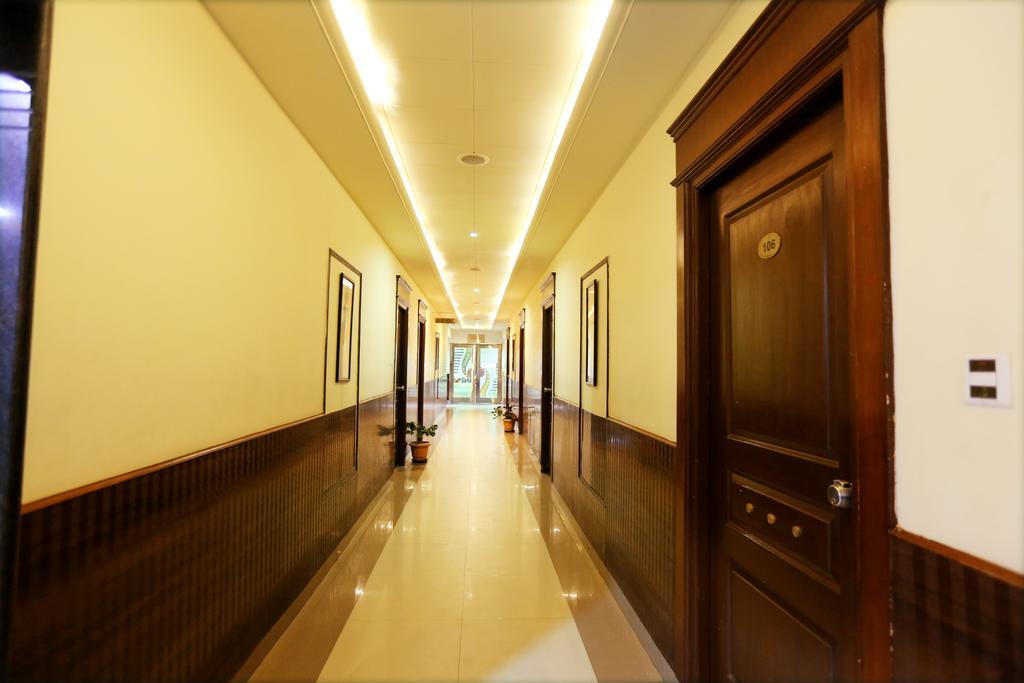 Hotel Sitara Grand Haïdarabad Extérieur photo